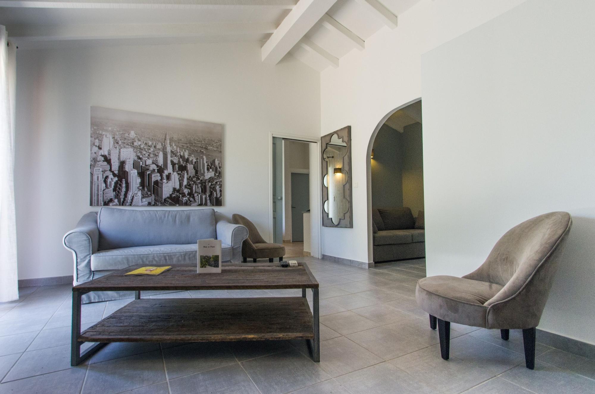 Le Roc E Fiori Hotel - Teritoria Porto Vecchio Exterior foto